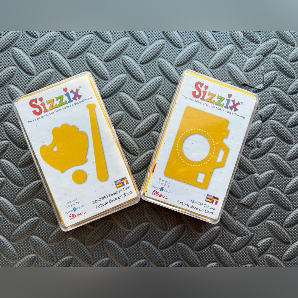 Sizzix Die- Cut Shapes
